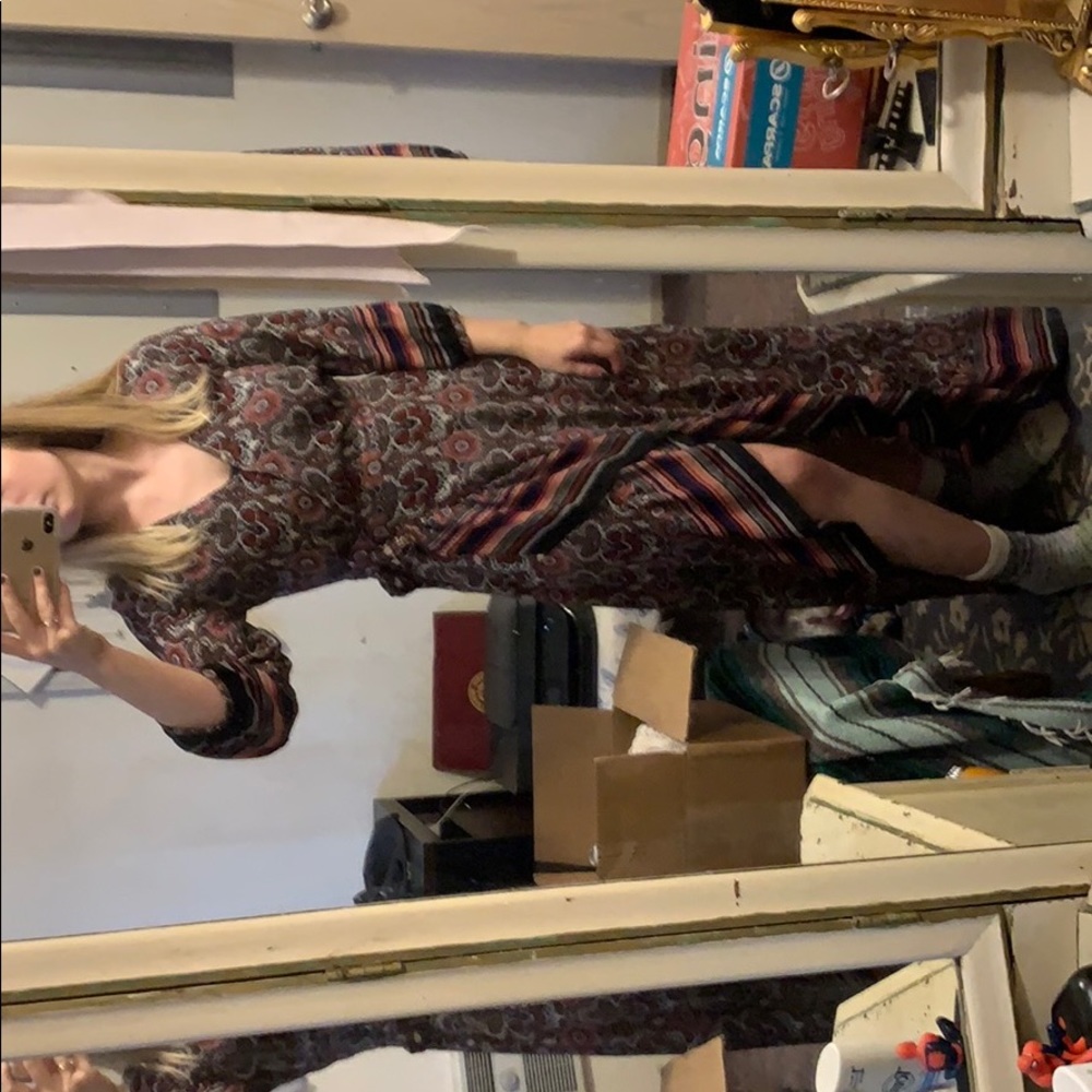 High-Low Wrap Dress - Picture 6 of 7
